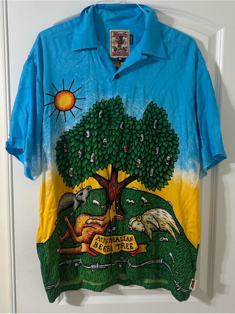 Mambo Australian Beer Tree Shirt Size Medium NWOT